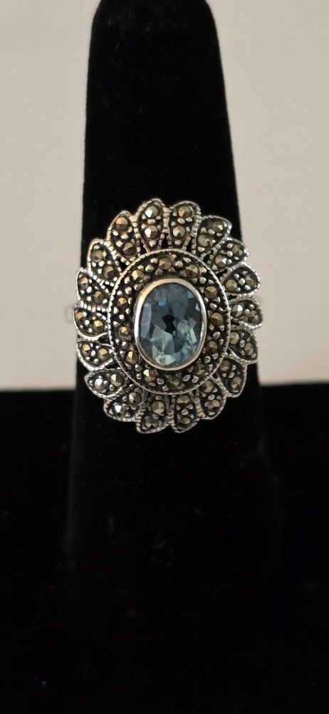 Vintage Marcasite & Blue Topaz Sterling Silver 925 Ring Sz 7.75