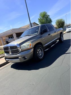Ram Megacab 2006
