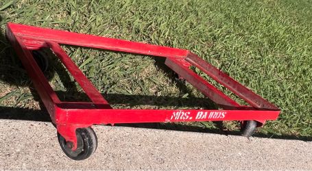 Steel cart with casters