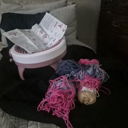 Yarn And Yarn Machine