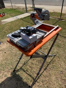 RIDGID
9-Amp 7 in. Blade Corded Wet Tile Saw with Stand
