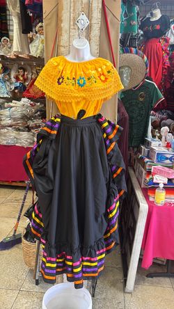 Mexican Folklorico Dress Two-Piece Set