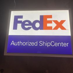 New FedEx store sign - with lights on off button