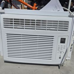 GE Window Air Conditioner 