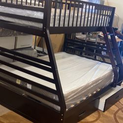 Twin-full Bunk Bed With Two Drawers// Bunk Bed Mattress Included