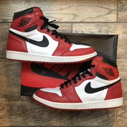 Jordan 1 ‘Chicago’ - Size 11
