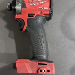Milwaukee Impact Driver 