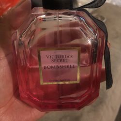 Victoria’s Secret Bombshell EAU De Parfum
