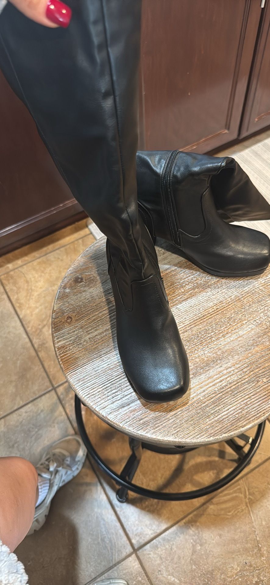 Black Boots Size 6 