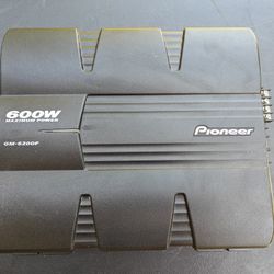 Pioneer 4 Channel Amp Like New