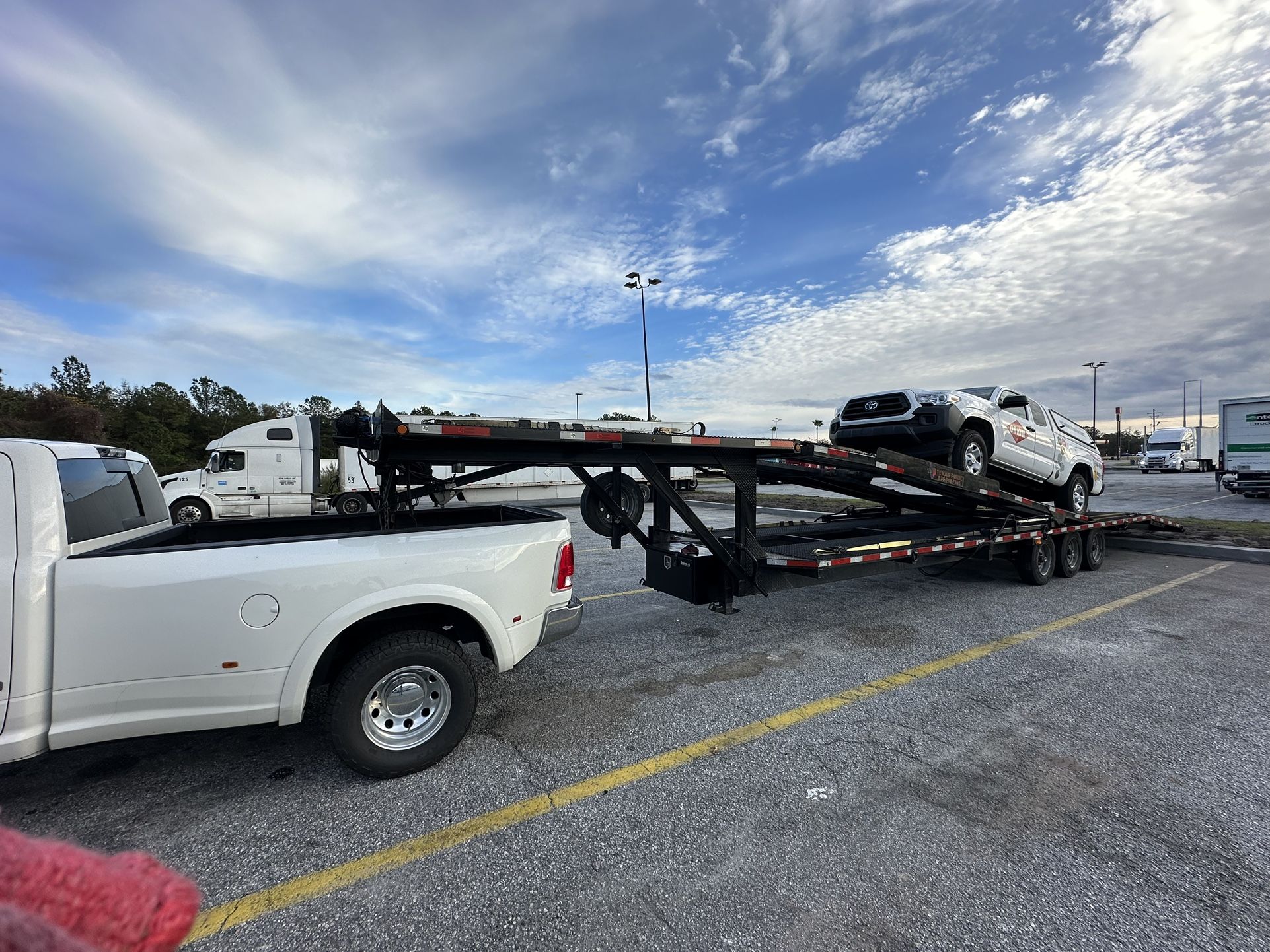 2017 Texas pride 4 Car Hauler 