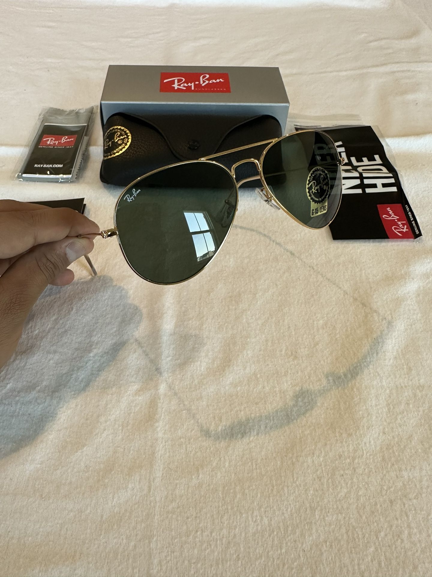 New RayBan Classic Aviator Sunglasses