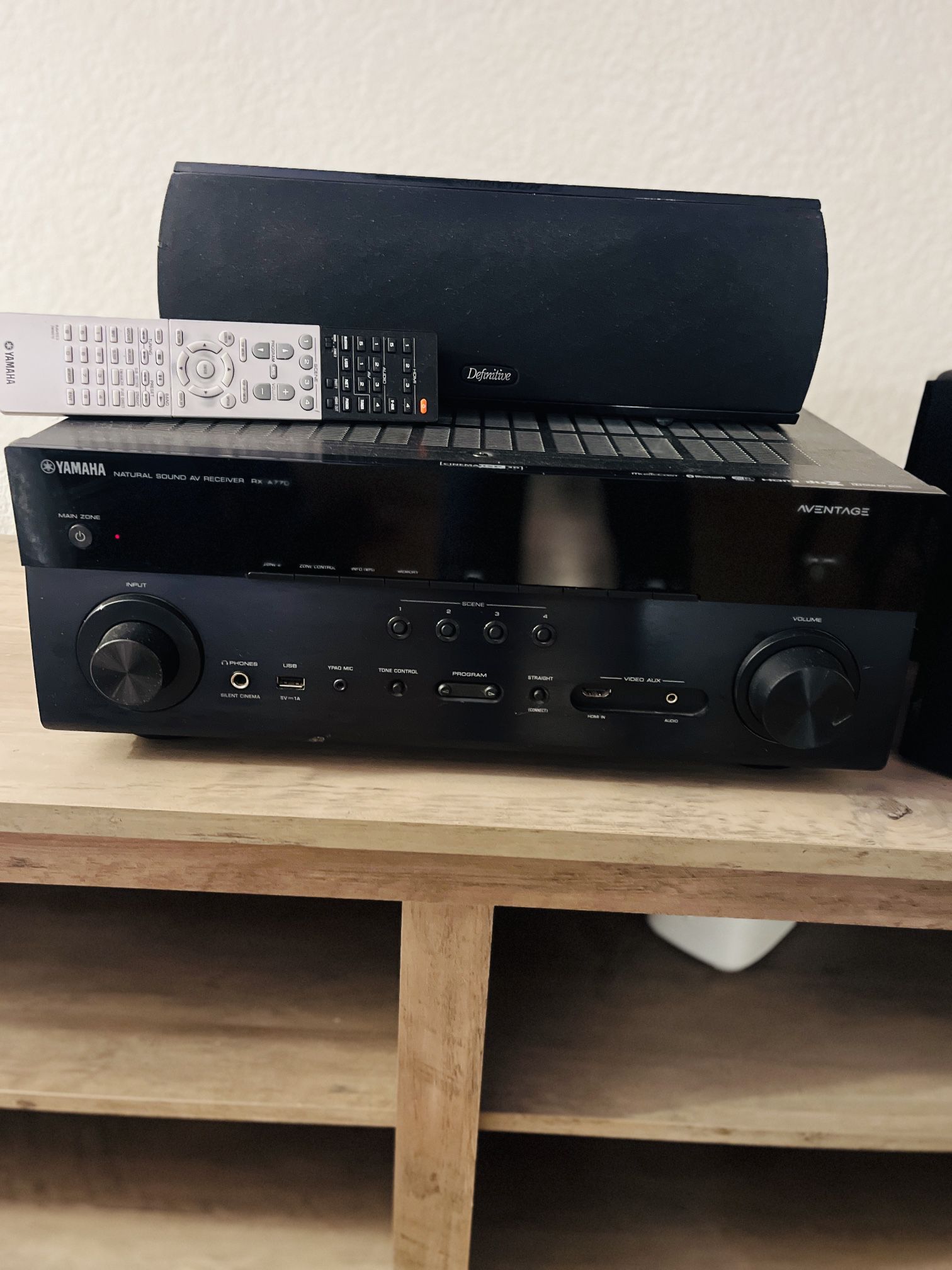 Yamaha Receiver And Definitive 800 Pro Speakers
