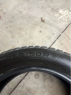 Size 255/50/20 Studded Snow Tires Nokian Hakkapeliitta 9 SUV