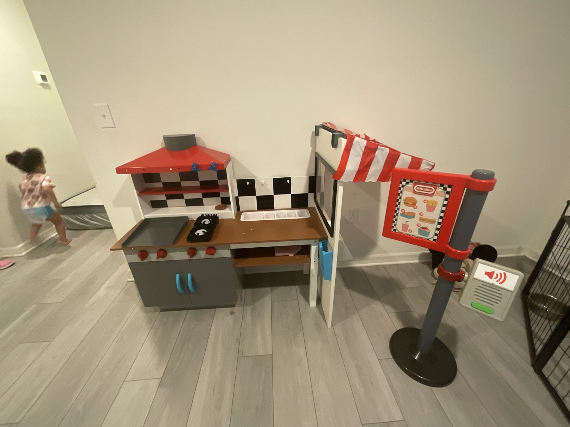 Drive Thru Kitchen Play