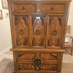 Dresser Set