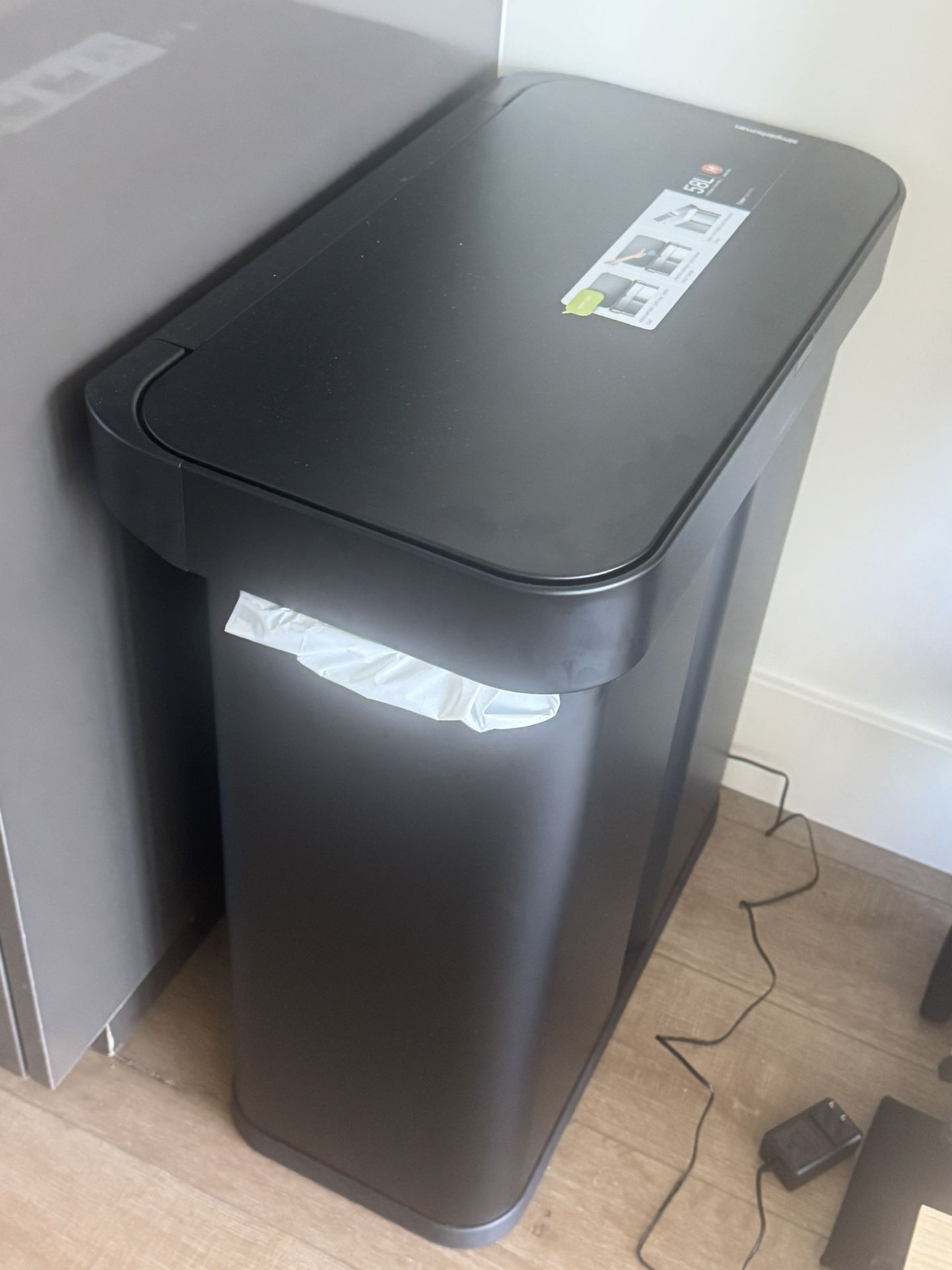 Simple Human Smart Trash Can. Voice And Motion Command