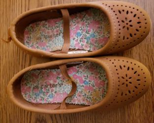 Carter's ballet flat girls toddler 8 EUC