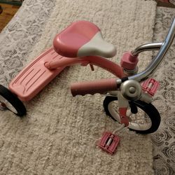 Radio Flyer Pink Tricycle 