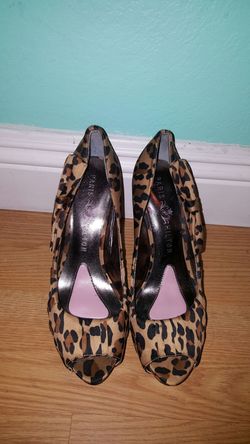Cheetha print paris hilton high heels...size 8....Great condition!