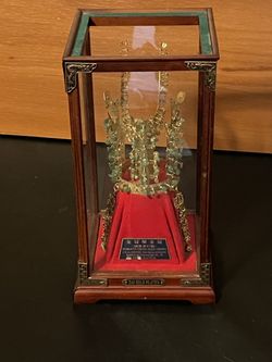 24kt Gold and Jade crown