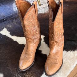 Tan Cowboy Western Boots Men Size 10.5