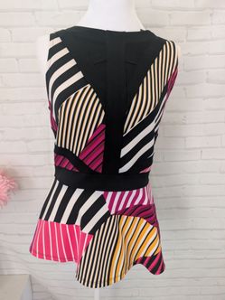 Nwt Worthington top size S. Retails $42