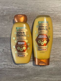 Garnier Whole Blends Honey Treasures Shampoo & Conditioner Set