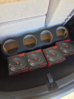 4 ds18 speakers 6.5s N rack new $300 firm