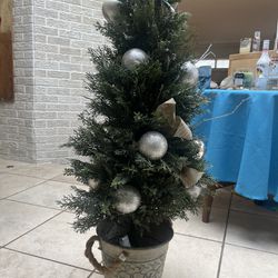 Tabletop Christmas Tree In Decorative Bucket/Pail