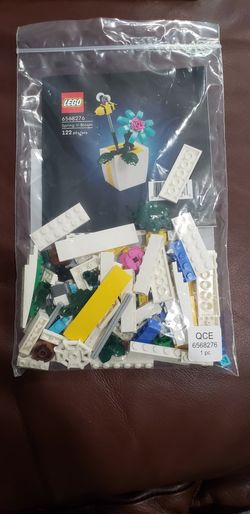 Barnes and Nobles Exclusive Spring In Bloom Brand New