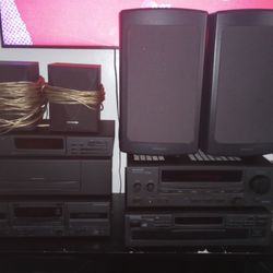 Black Kenwood Stereo System