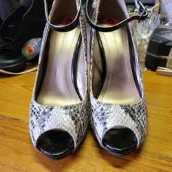 Ladies Heels