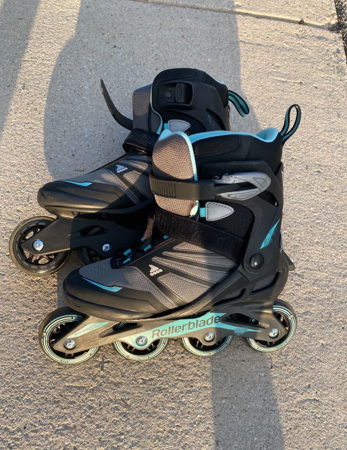 Women Rollerblades