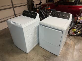 GE Washer and Dryer 2025 great condition!