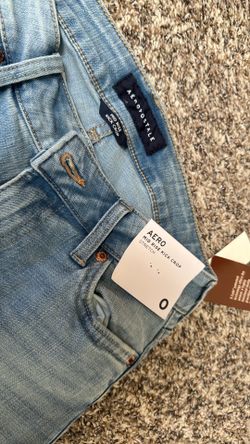 Aeropostale Pants Sz 0 Mid rise Kick Crop