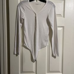 Abercrombie & Fitch Junior Long Sleeve Bodysuit Size S Never Used 