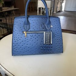 Woman’s Purse!