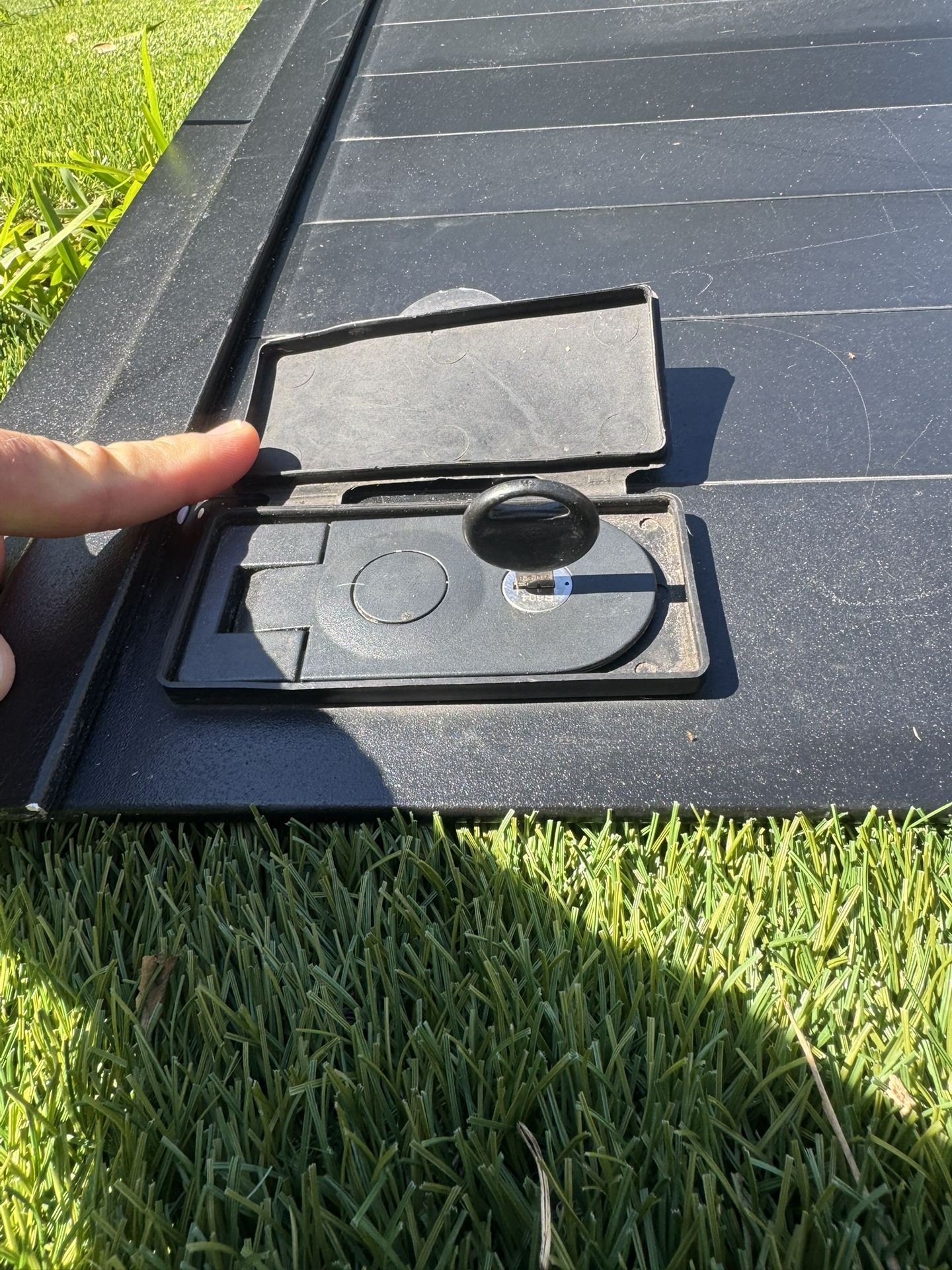 Retractable Cover Bed