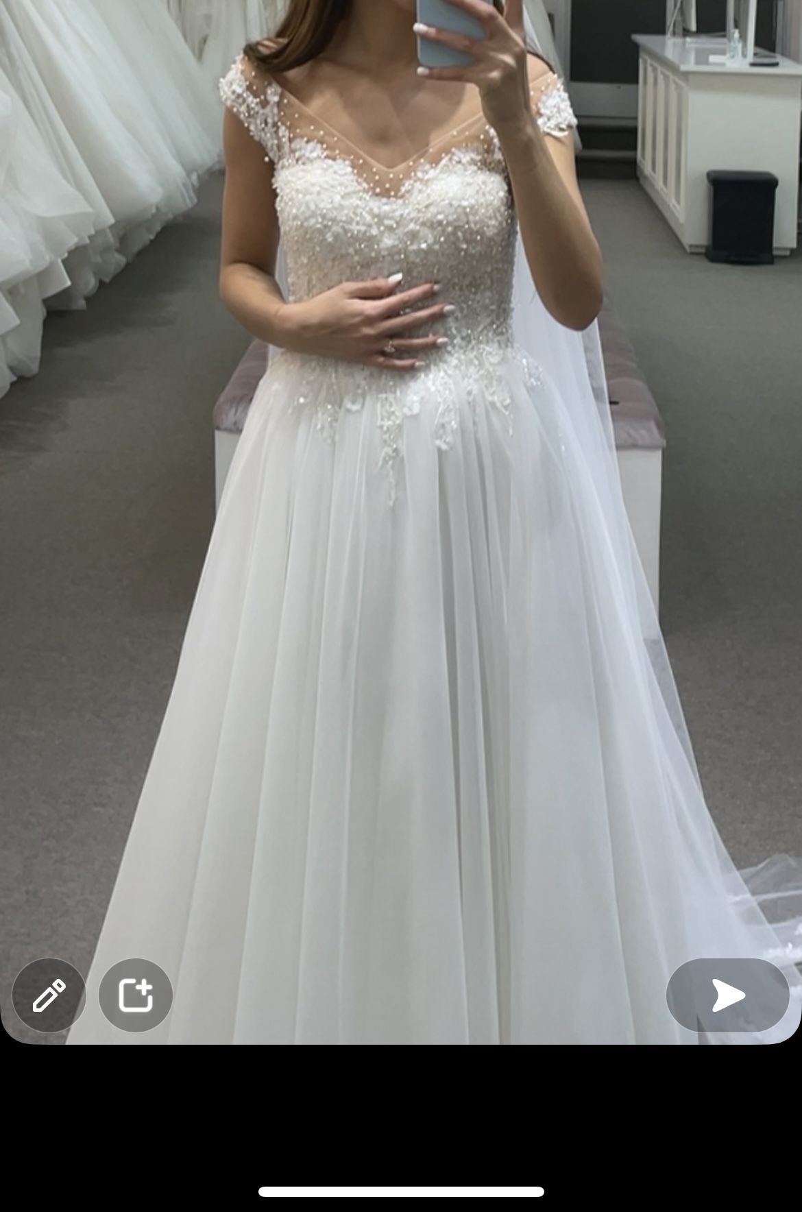 WEDDDING DRESS