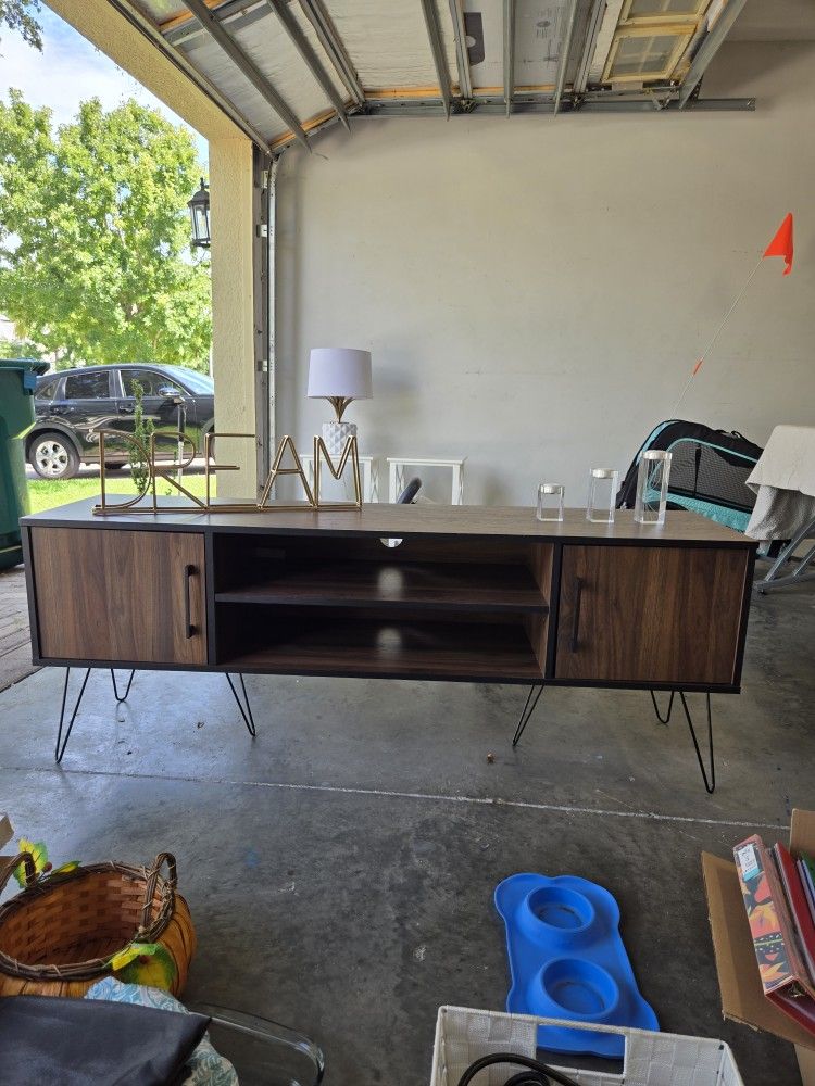 FLASH SALE. VARIOUS ITEMS