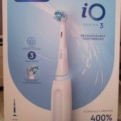 Oral -B iO series 3 rechargeable toothbrush