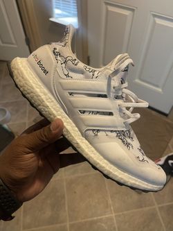 Adidas Ultra Boost (Disney)