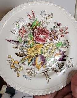 Vintage Windsor Ware "Garden Bouquet" Plate by Johnson Bros
