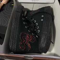 Converse x Dungeons & Dragons Chuck Taylor All Star High-Top Sneaker - Black / Red