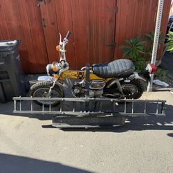 1974 Honda ST90