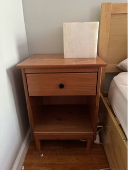 Walker Edison Nightstand Drawer