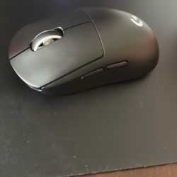Logitech  Super light X