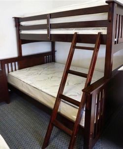 *****Twin/Full Bunk Bed with Mattress *****