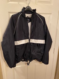 Size Meduim Lite weight Men’s Jacket